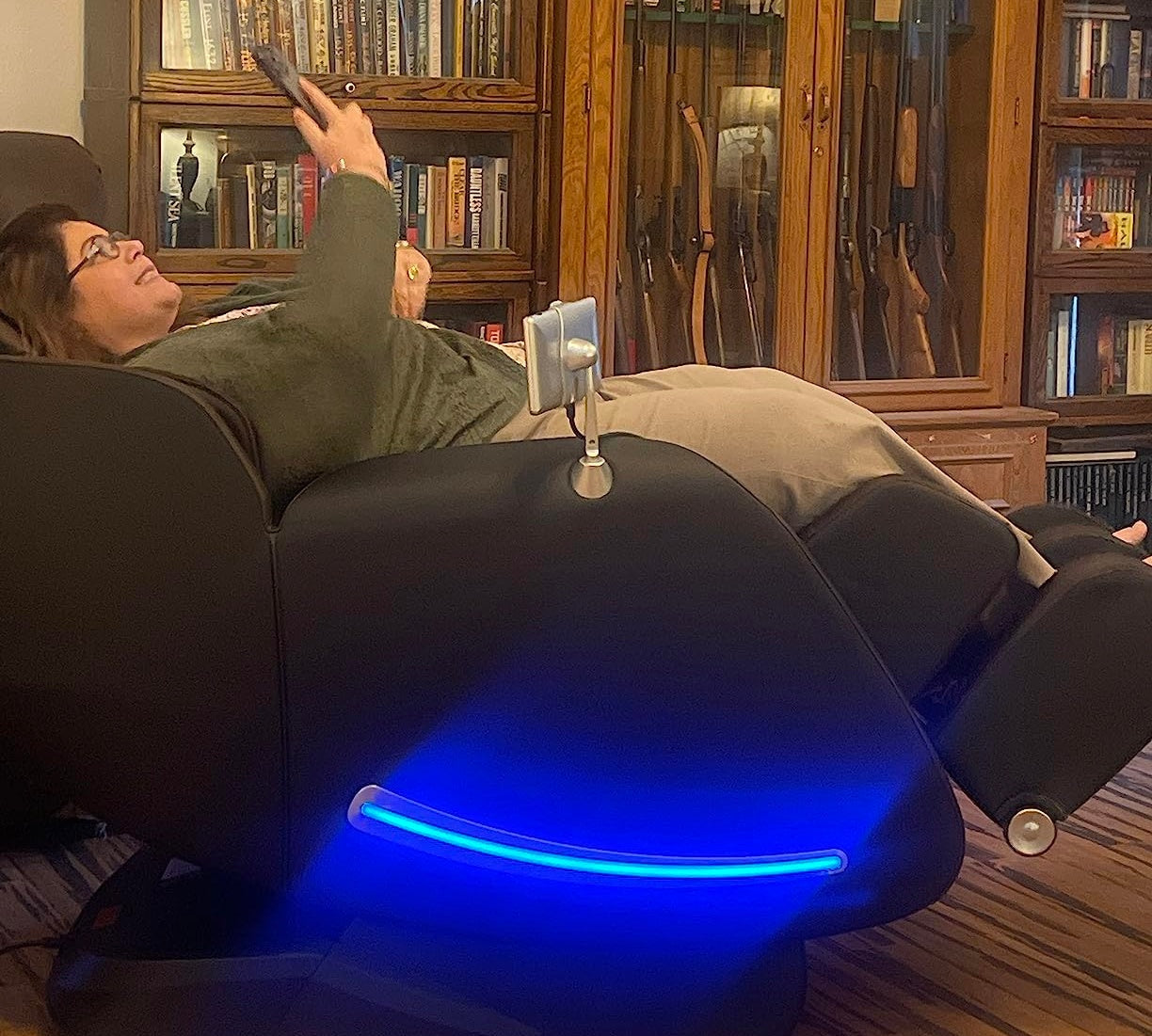 Why Canadians Choose Zero Gravity Massage Chairs for Back Pain Relief