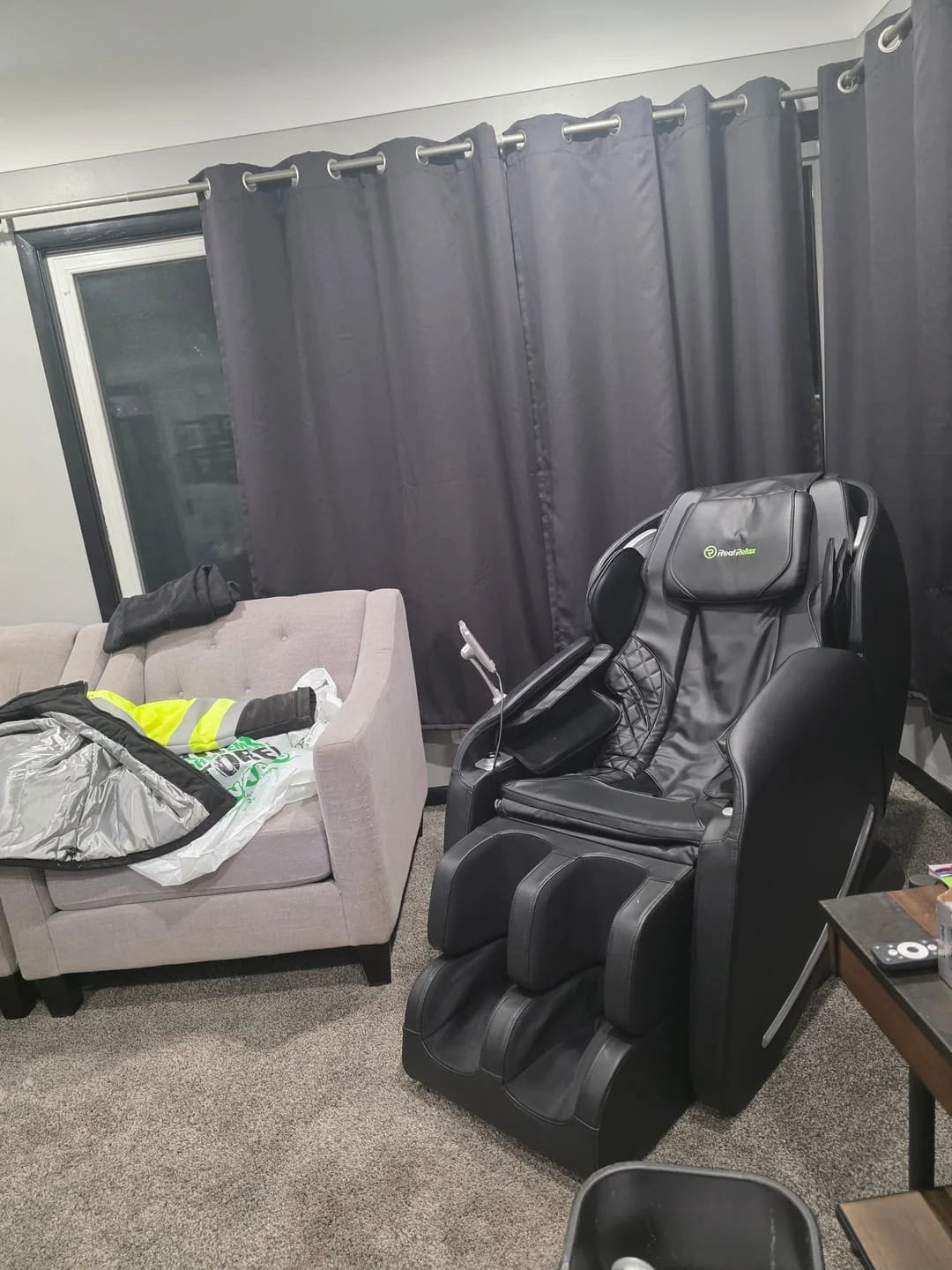 Best Massage Chair for Canadian People with Chronic Back Pain